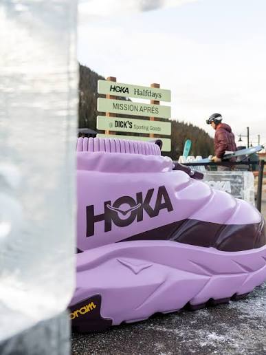 HOKA Mountain Pop-Up / HOKA